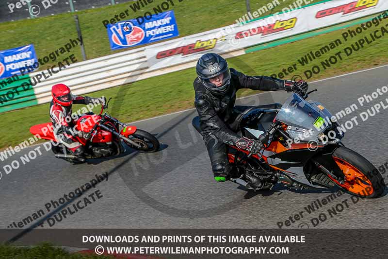 PJM Wedding Photography;enduro digital images;event digital images;eventdigitalimages;mallory park;mallory park photographs;mallory park trackday;mallory park trackday photographs;no limits trackdays;peter wileman photography;racing digital images;trackday digital images;trackday photos